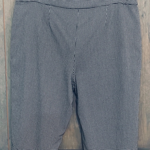 MODE  DE VIE Long Bermuda shorts - Picture 4 of 8